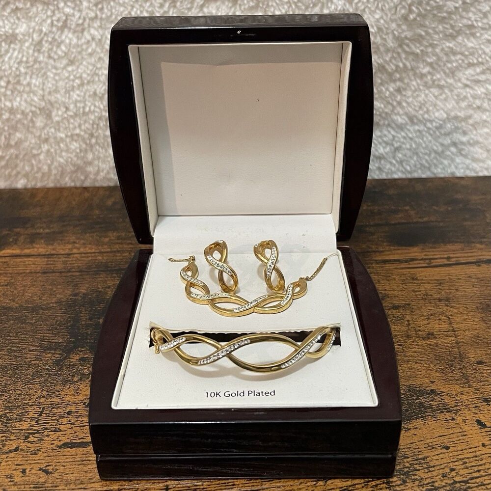 10K GP Gold Plated Jewelery Set Necklace Earrings Bangle Crystal Set Box Y2K NEW - Picture 1 of 16